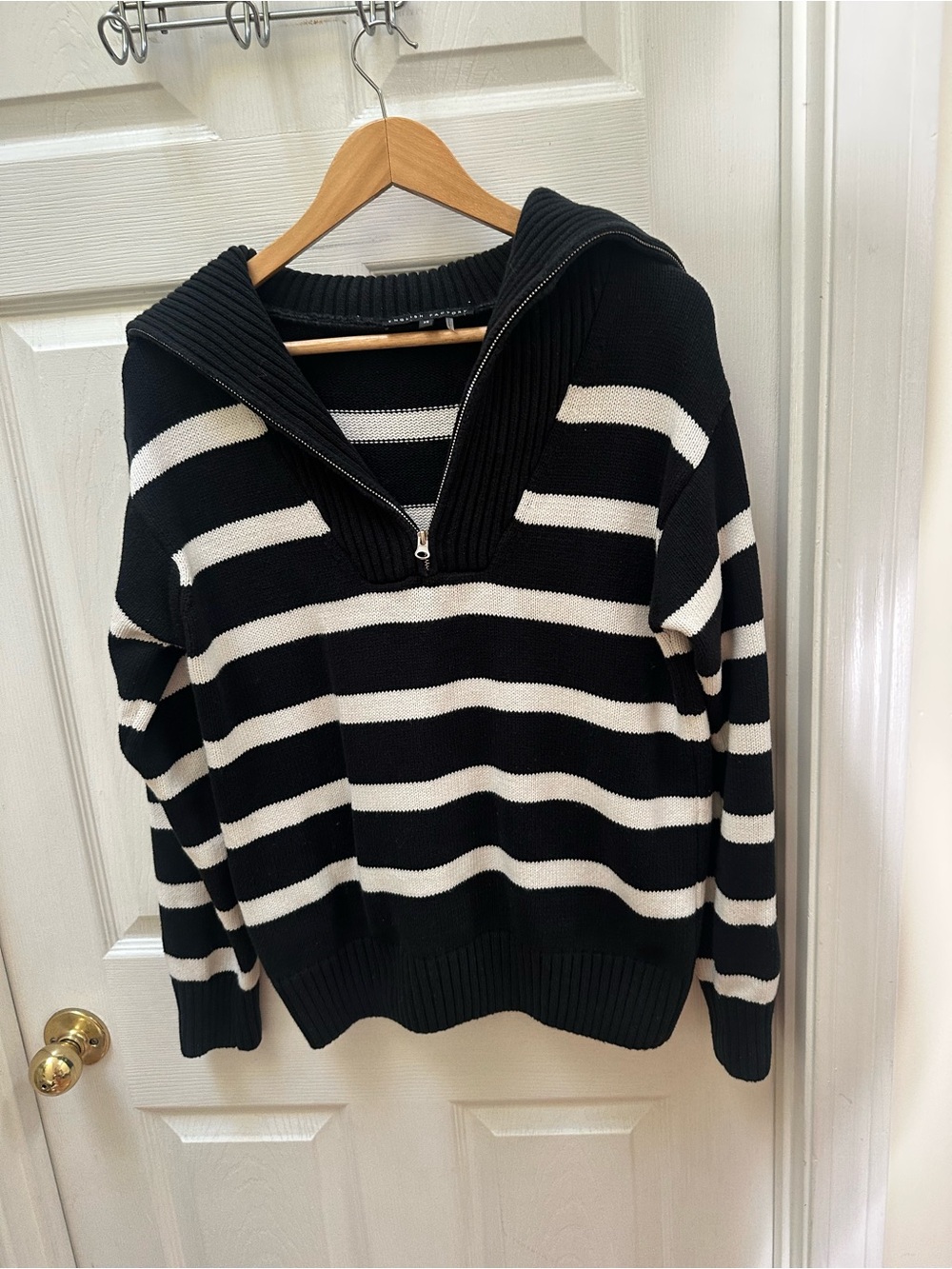 Tuckernuck English factory Black White Striped Zip Sweater Sailor Collar xs